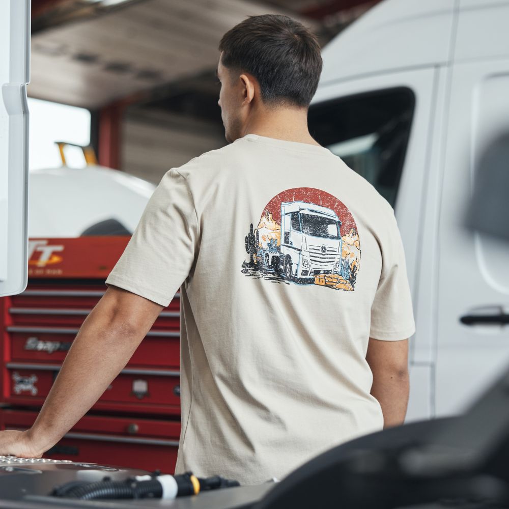 Desert Graphic T-shirt