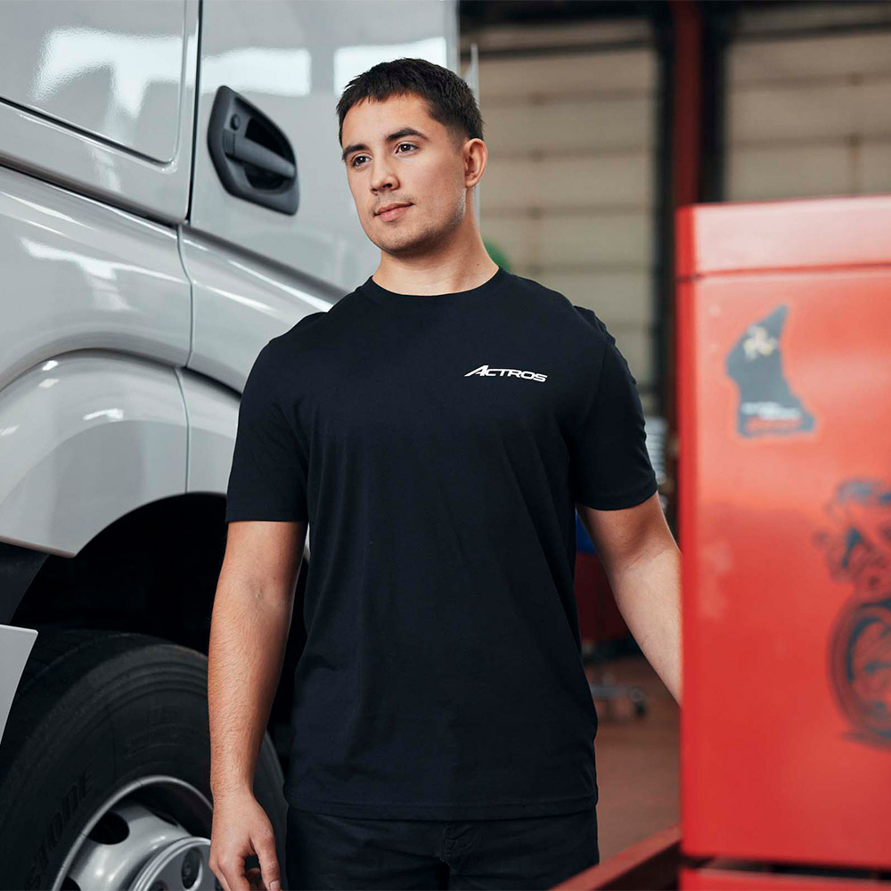 Actros Unisex T-Shirt Black