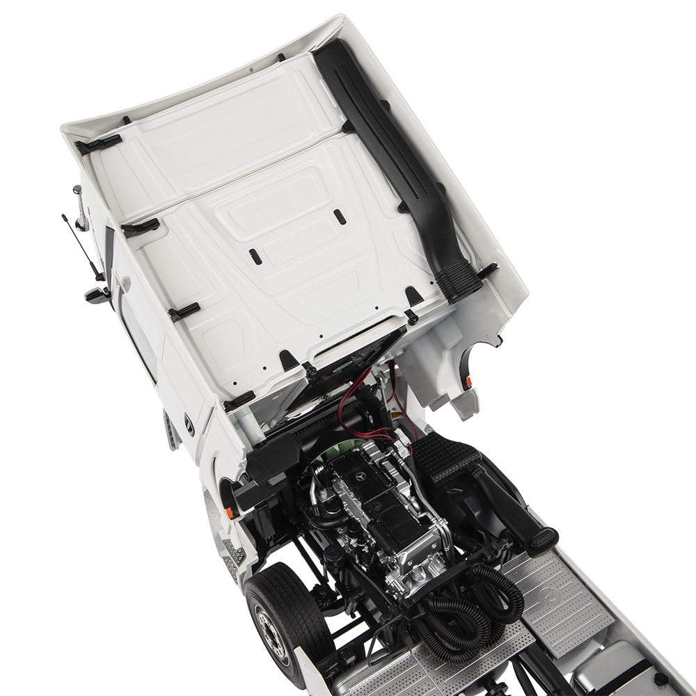 NZG Mercedes-Benz Actros L White 1:18